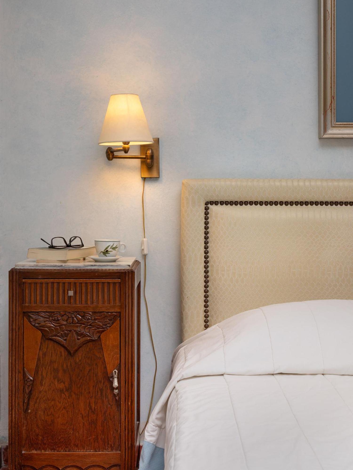 Ostra Menalon Luxury Suites Kardharás Dış mekan fotoğraf